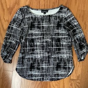 Black and white patterned Fortune + Ivy blouse